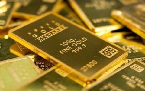 Giá vàng liên tục lập đỉnh, chứng khoán vẫn tiềm ẩn rủi ro và dịch Covid-19 vẫn diễn biến phức tạp, nhà đầu tư nên làm gì?